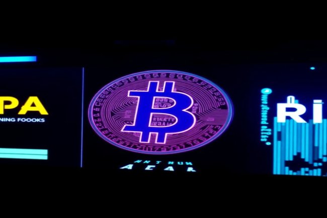 What's Going On With Bitcoin Mining Stocks MARA Holdings Riot Platforms And CleanSpark?